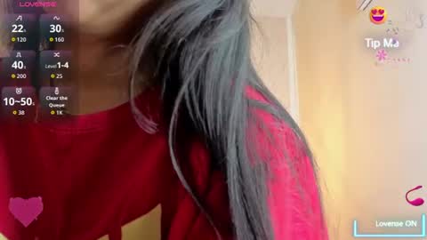 Snapshot of sheilly_brown chatting on August 1, 2026, 7:24 pm sheilly_brown online show from August 1, 2026, 7:24 pm