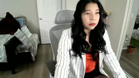 sheilyn_smith online show from February 11, 2026, 4:17 am