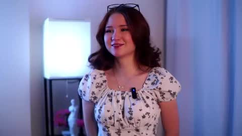 Snapshot of sheliamuyres chatting on February 4, 2026, 1:39 pm Lina online show from February 4, 2026, 1:39 pm