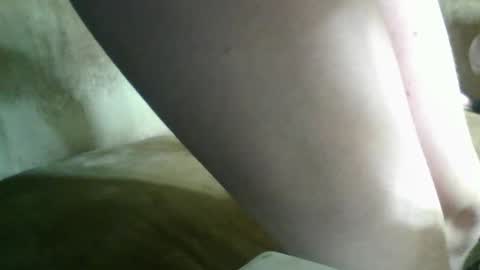 Snapshot of shellbulletburst chatting on December 1, 2024, 6:30 pm caught up in you online show from December 1, 2024, 6:30 pm