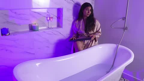  Transmission schedule Monday - Friday 715 am to 200 pm time Colombia  online show from October 15, 2025, 2:39 pm