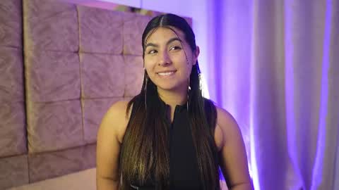 Snapshot of shelleymorell chatting on July 6, 2026, 12:35 pm Transmission schedule Monday - Friday 715 am to 200 pm time Colombia online show from July 6, 2026, 12:35 pm