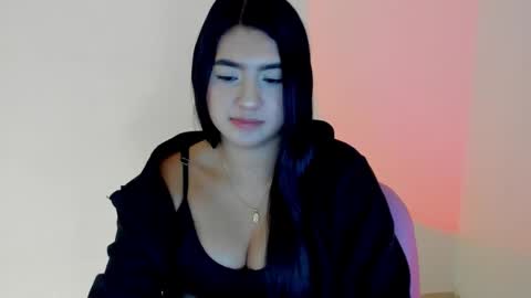 Shelly rayhs online show from November 18, 2025, 2:17 am