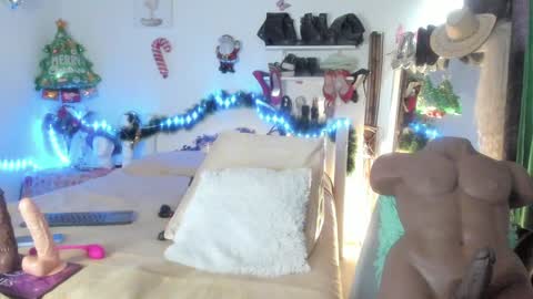 Snapshot of sherahade chatting on December 13, 2024, 8:47 pm shera hade online show from December 13, 2024, 8:47 pm