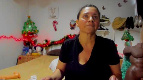 Snapshot of sherahade chatting on December 29, 2024, 9:30 pm shera hade online show from December 29, 2024, 9:30 pm