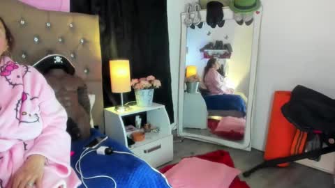 Snapshot of sherahade chatting on March 4, 2025, 3:22 am shera hade online show from March 4, 2025, 3:22 am