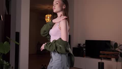 Snapshot of sherelllungwitz chatting on March 15, 2026, 4:46 pm Alice online show from March 15, 2026, 4:46 pm