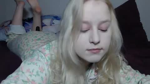 Snapshot of sherlystero chatting on January 24, 2025, 5:53 am sher online show from January 24, 2025, 5:53 am