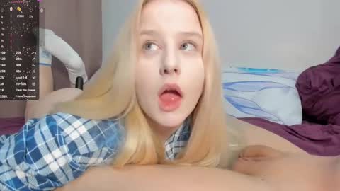 Snapshot of sherlystero chatting on March 9, 2025, 5:28 pm sher online show from March 9, 2025, 5:28 pm