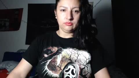 Snapshot of sherriblendi chatting on March 3, 2025, 9:22 am SHERRIBLENDI online show from March 3, 2025, 9:22 am