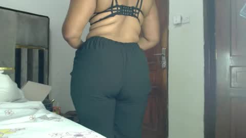 Sherry l online show from February 16, 2025, 3:59 pm