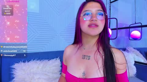 Snapshot of sherydan_love chatting on February 4, 2025, 12:22 pm mia online show from February 4, 2025, 12:22 pm