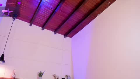 Sheryl Rose  online show from September 14, 2025, 10:53 pm