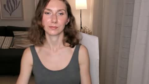 Snapshot of shesleepsnaked chatting on February 8, 2025, 9:46 pm shesleepsnaked online show from February 8, 2025, 9:46 pm