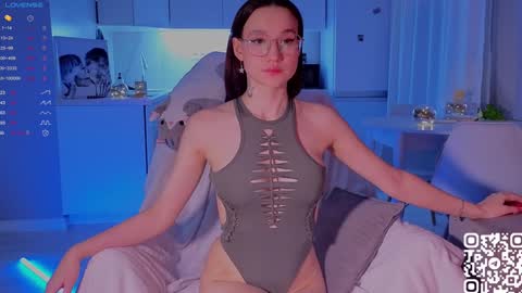 Snapshot of shey1i chatting on December 13, 2024, 6:05 pm Sheyli online show from December 13, 2024, 6:05 pm