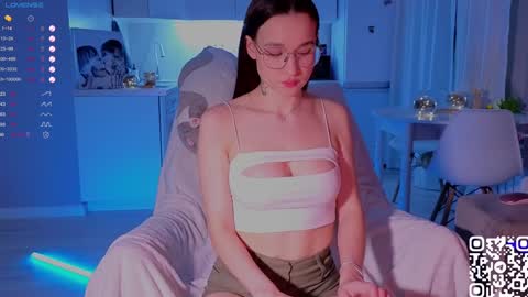 Snapshot of shey1i chatting on December 23, 2024, 6:48 pm Sheyli online show from December 23, 2024, 6:48 pm