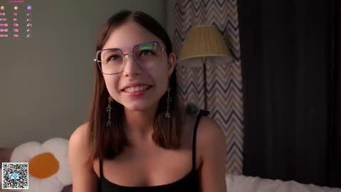 Iris online show from October 5, 2025, 11:08 am