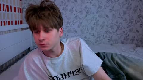 Nenedent online show from March 29, 2026, 9:15 pm