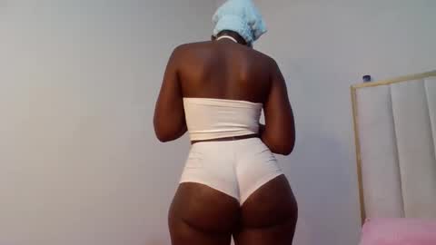 Shilla online show from March 13, 2026, 5:52 pm