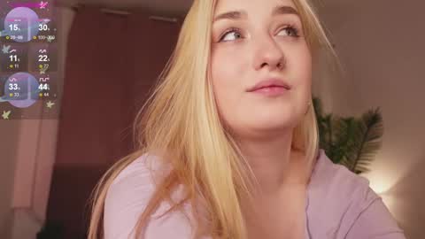 Polly online show from December 31, 2024, 10:34 pm