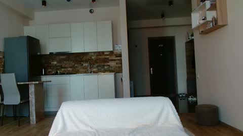 Snapshot of shinechanel chatting on October 27, 2025, 6:06 am ShineChanel online show from October 27, 2025, 6:06 am