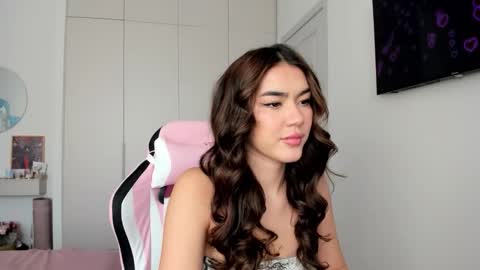 Snapshot of shineel chatting on February 20, 2026, 7:32 am Shineel online show from February 20, 2026, 7:32 am