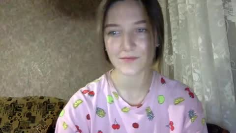 Snapshot of shining_pearl chatting on February 27, 2025, 9:58 pm Jesica online show from February 27, 2025, 9:58 pm