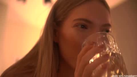 Nika online show from February 26, 2025, 4:14 am