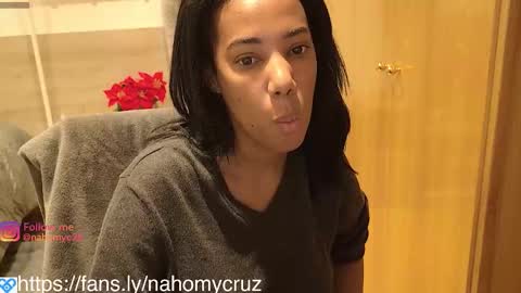 shinyplace online show from January 10, 2026, 5:37 pm