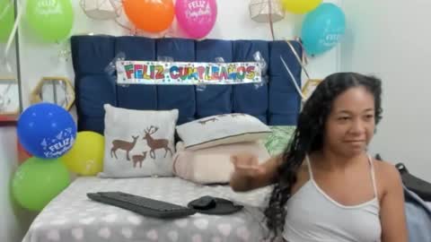 shira_sexylove online show from January 24, 2025, 10:19 pm