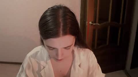 shiraha___rafieru online show from September 24, 2025, 9:40 pm