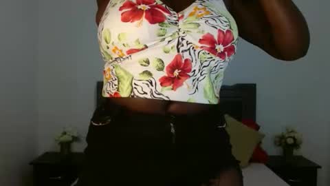 Snapshot of shiratie chatting on May 12, 2026, 8:17 pm Shirat online show from May 12, 2026, 8:17 pm