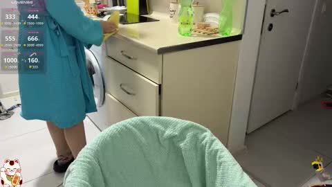 Im Lilu Rosenblum  Guys I have   ----Ill be glad to see you there online show from November 12, 2025, 6:19 pm