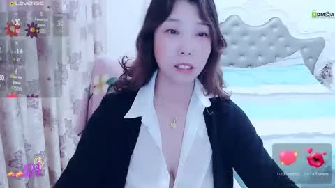 Snapshot of shirleyni chatting on February 20, 2025, 8:28 am Shirleyni online show from February 20, 2025, 8:28 am