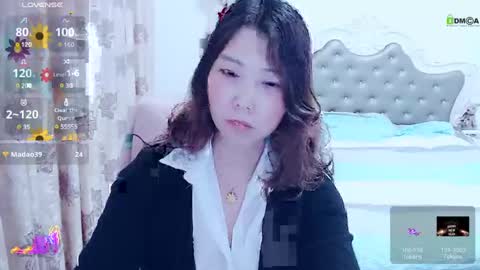 Snapshot of shirleyni chatting on February 20, 2025, 2:02 pm Shirleyni online show from February 20, 2025, 2:02 pm