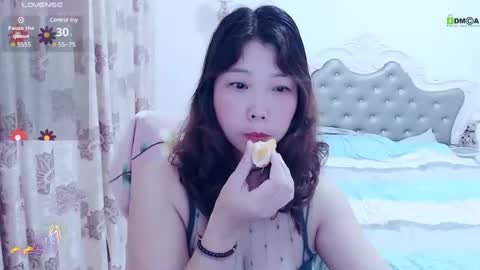 Snapshot of shirleyni chatting on March 2, 2025, 8:05 am Shirleyni online show from March 2, 2025, 8:05 am