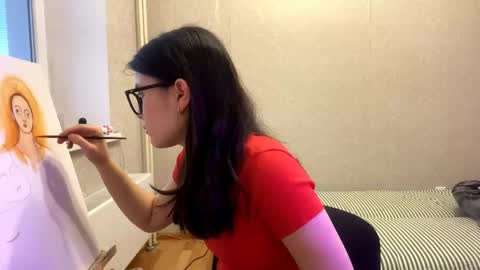 Marie online show from May 22, 2026, 12:11 pm