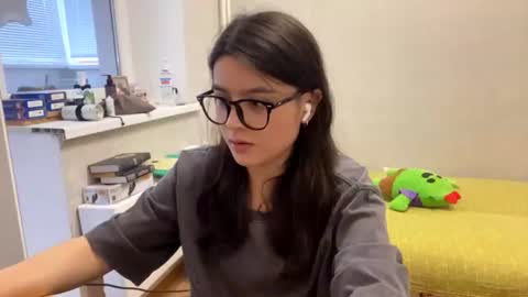 Marie online show from June 29, 2026, 2:17 pm