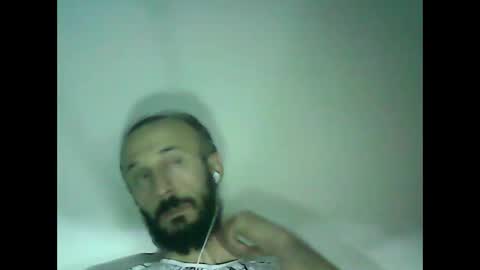 Snapshot of shooter_coool chatting on December 7, 2024, 11:23 pm shooter_coool online show from December 7, 2024, 11:23 pm