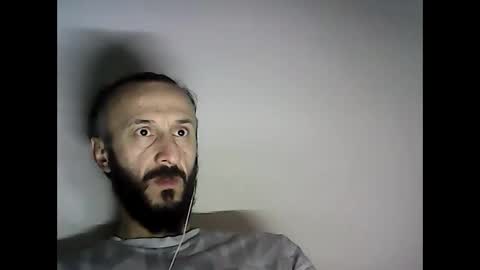 Snapshot of shooter_coool chatting on January 4, 2025, 9:09 pm shooter_coool online show from January 4, 2025, 9:09 pm