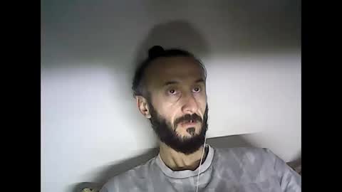 Snapshot of shooter_coool chatting on February 2, 2025, 8:51 pm shooter_coool online show from February 2, 2025, 8:51 pm