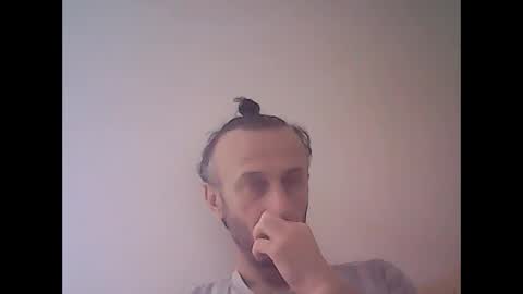 Snapshot of shooter_coool chatting on February 14, 2025, 10:38 am shooter_coool online show from February 14, 2025, 10:38 am
