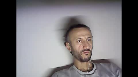 Snapshot of shooter_coool chatting on February 15, 2025, 6:55 pm shooter_coool online show from February 15, 2025, 6:55 pm