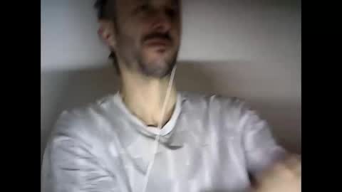 Snapshot of shooter_coool chatting on February 16, 2025, 1:16 pm shooter_coool online show from February 16, 2025, 1:16 pm