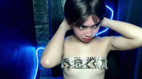 shopa_xiana online show from September 30, 2025, 12:26 am