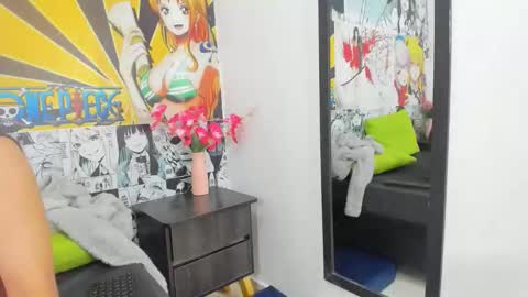 Shopia 13 online show from March 5, 2026, 1:51 pm