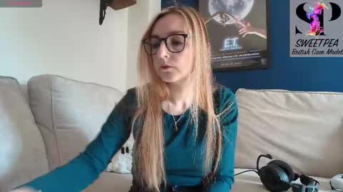 Snapshot of short_sweetpea chatting on September 30, 2025, 10:20 am short sweetpea online show from September 30, 2025, 10:20 am