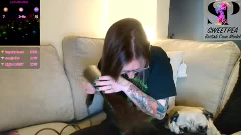 Snapshot of short_sweetpea chatting on November 4, 2025, 6:51 pm short sweetpea online show from November 4, 2025, 6:51 pm