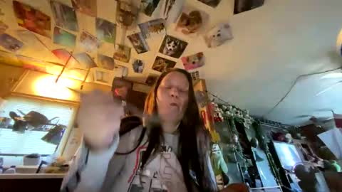 Snapshot of shorty920505 chatting on October 23, 2025, 9:35 pm shorty920505 online show from October 23, 2025, 9:35 pm