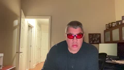 Chicago Guy online show from December 30, 2024, 4:20 am